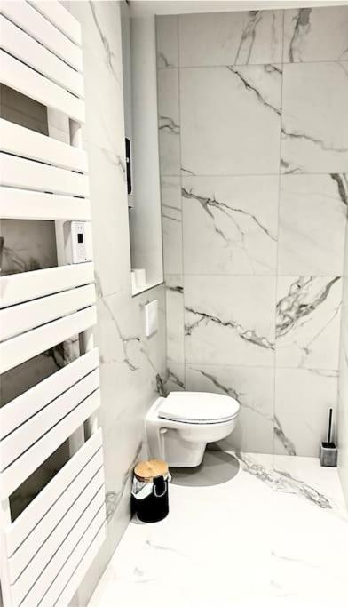 L'Eclat Prestigieux : Quartier Henriville Amiens Exterior photo